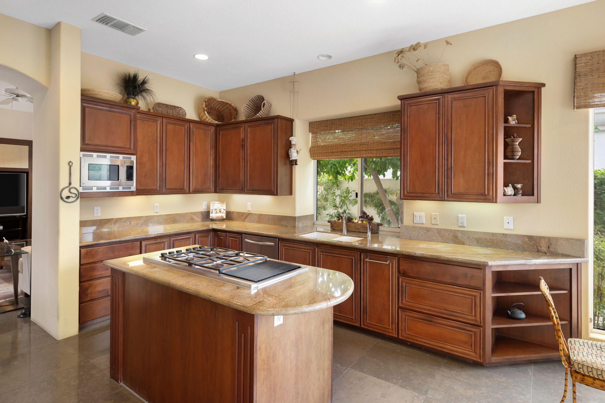 6 Legacy Place Rancho Mirage, CA 92270 - Photo 19 of 43 38-web-or-mls-JBLEgacy1120_038