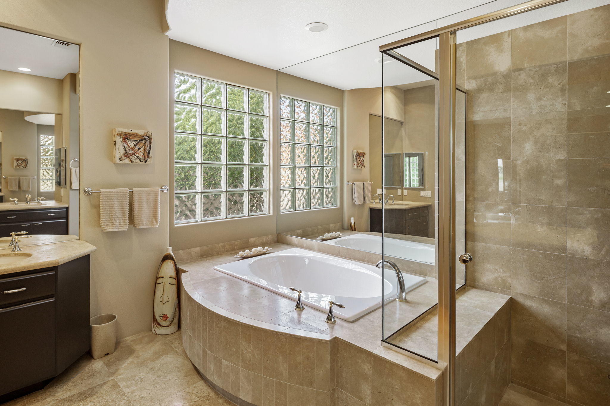 6 Legacy Place Rancho Mirage, CA 92270 - Photo 25 of 43 48-web-or-mls-JBLEgacy1120_048