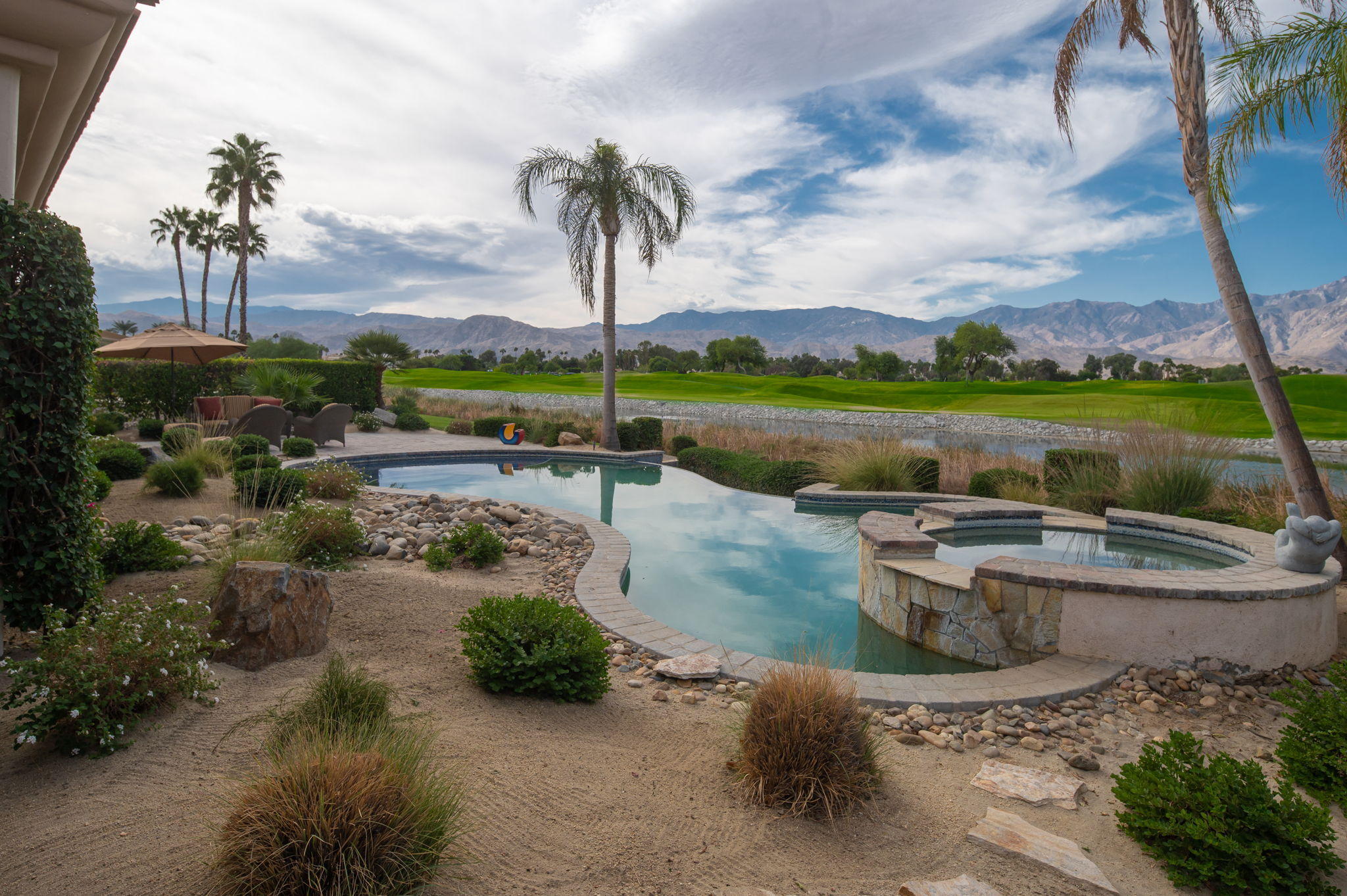 6 Legacy Place Rancho Mirage, CA 92270 - Photo 4 of 43 33-web-or-mls-JBLEgacy1120_033
