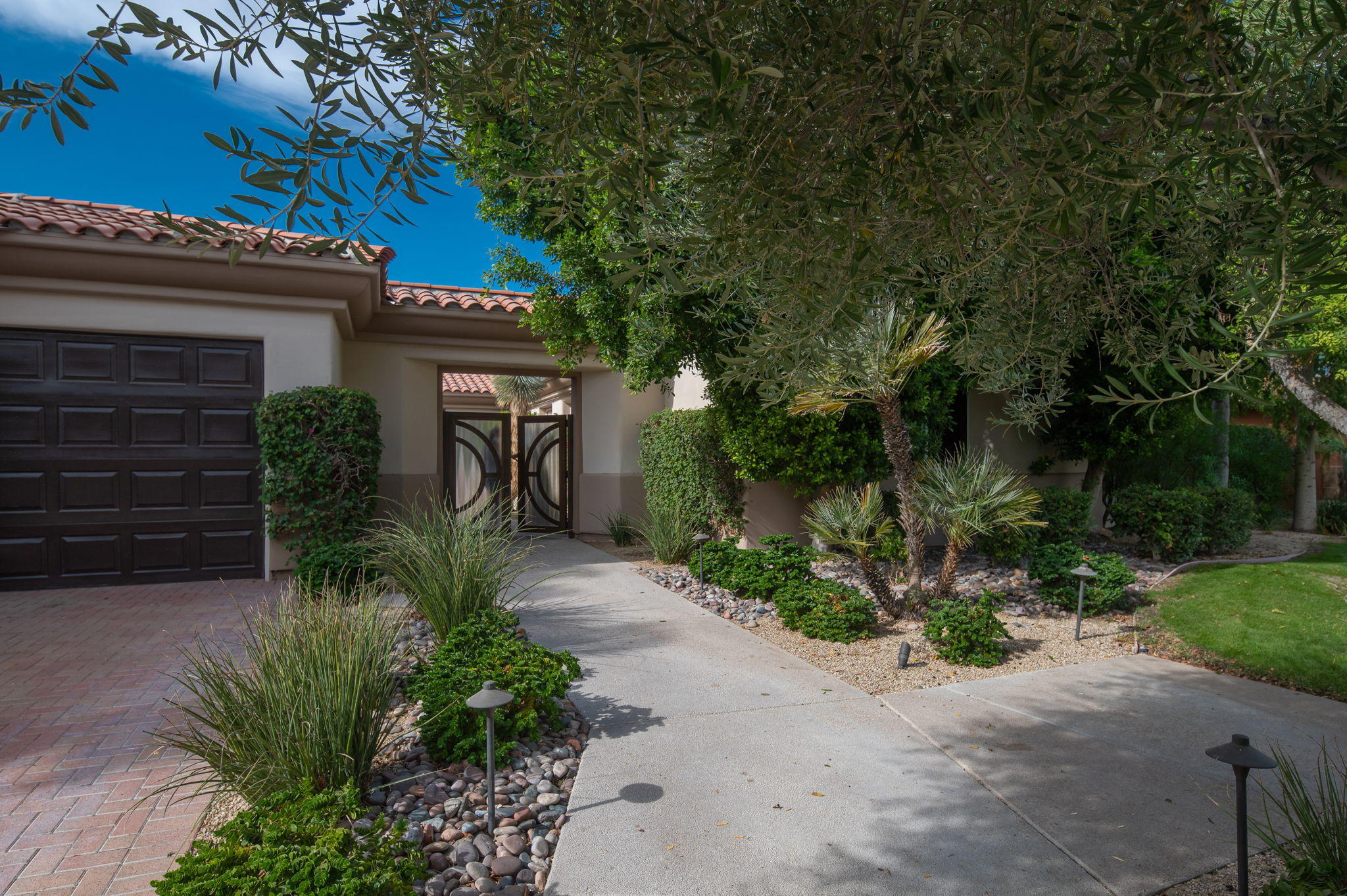 6 Legacy Place Rancho Mirage, CA 92270 - Photo 7 of 43 15-web-or-mls-JBLEgacy1120_015