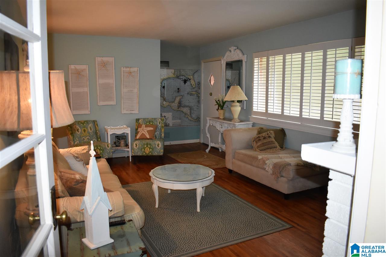 733 Martinwood Road Birmingham, AL 35235 - Photo 3 of 43
