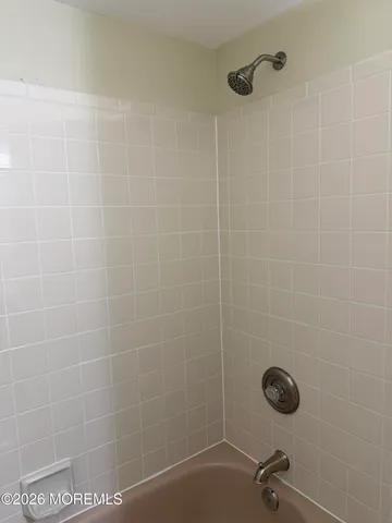 $2,850 | 597 Woodbine Lane, Lakewood, NJ 08701