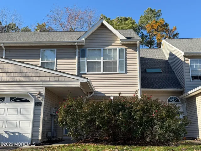 $2,850 | 597 Woodbine Lane, Lakewood, NJ 08701