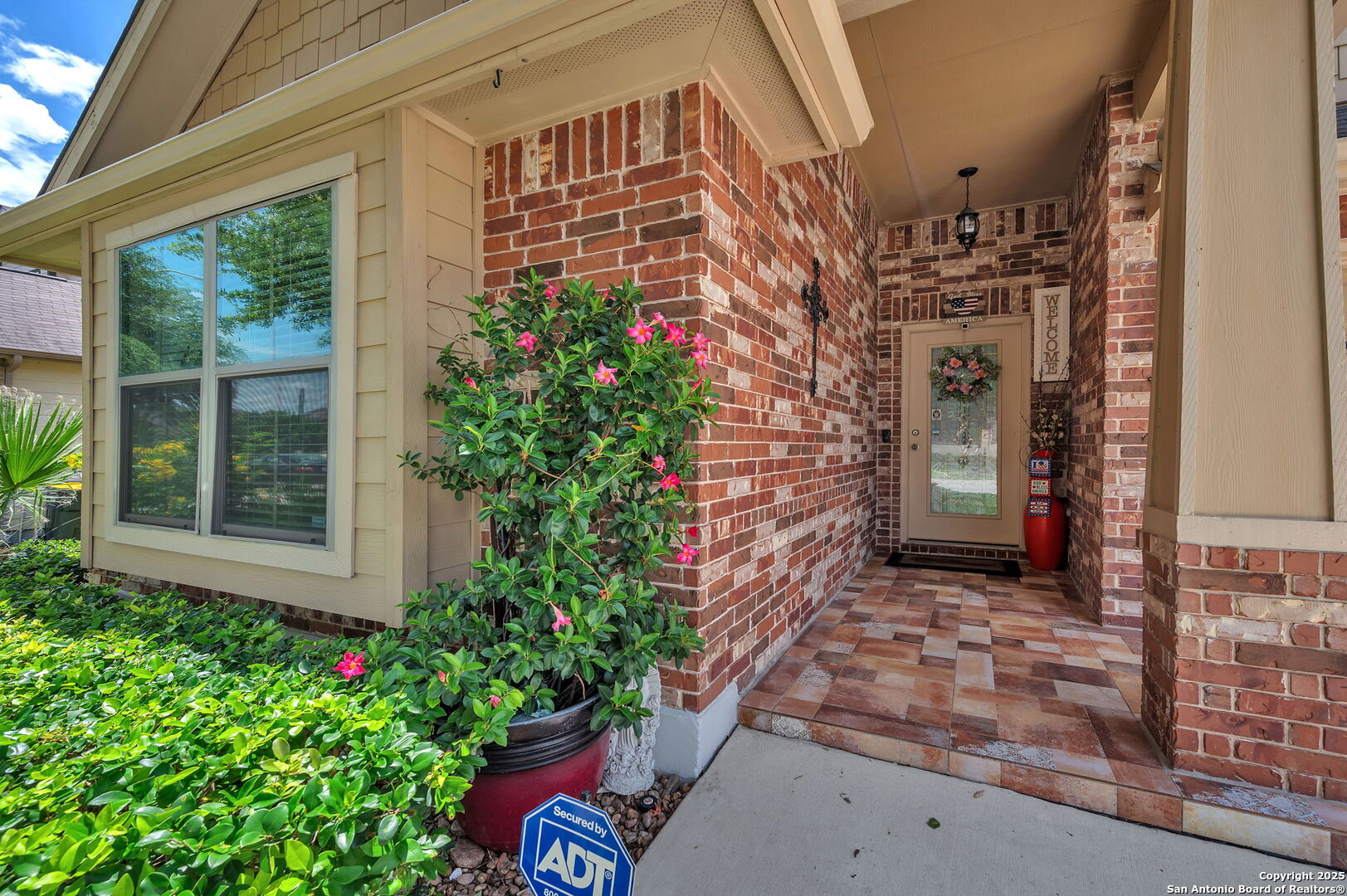 5809 Devonwood Street Schertz, TX 78108 - Photo 5 of 26 a front view of a house with a yard