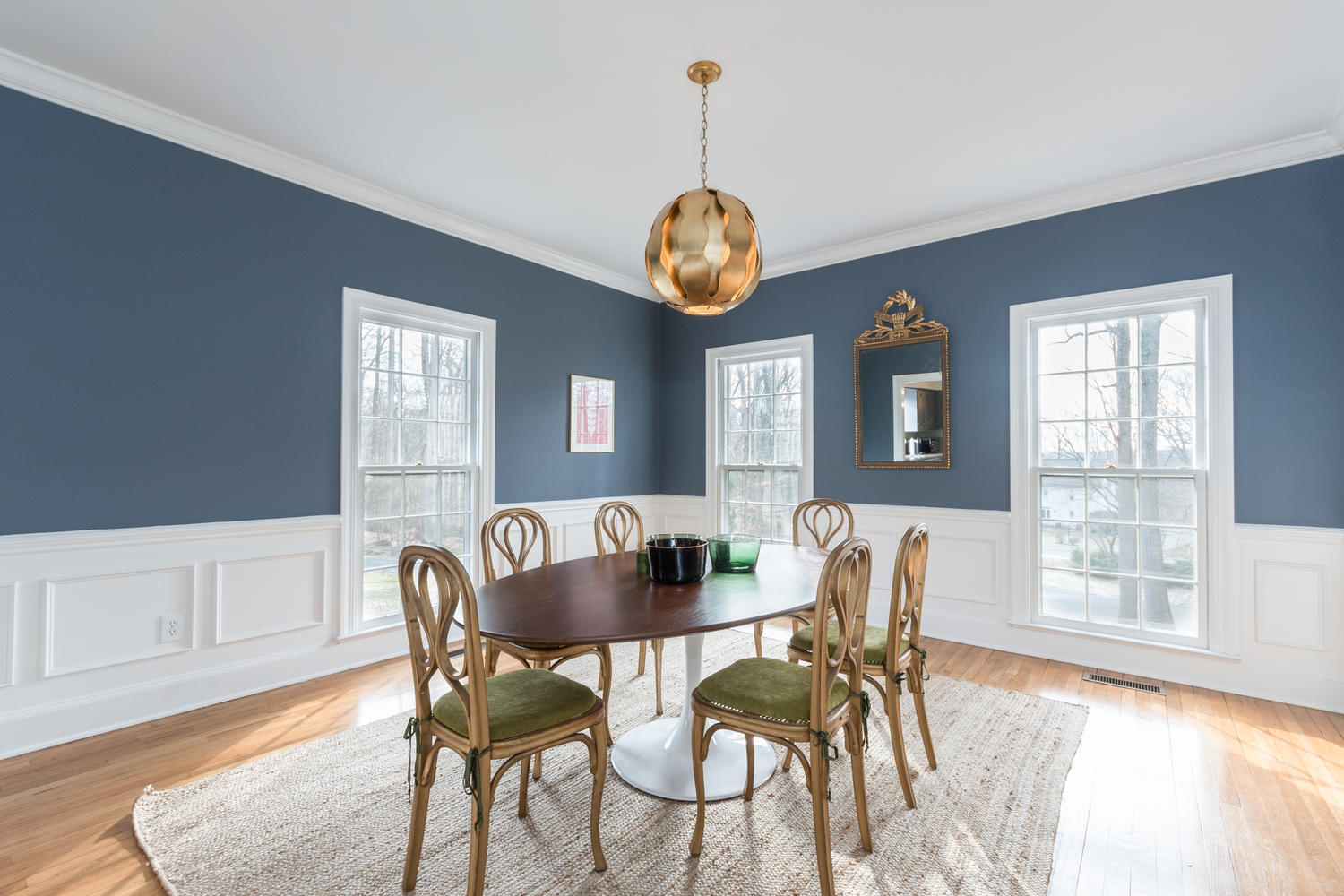 7 Hunt Road Darien, CT 06820 - Photo 7 of 40 a dining room with furniture a rug and wooden floor