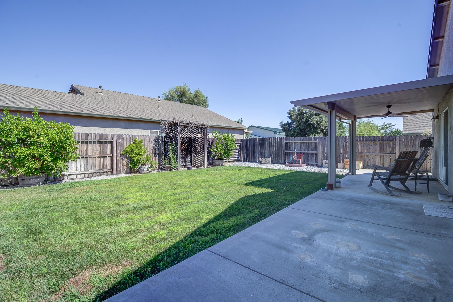 490 Springtime Lane Red Bluff, CA 96080 - Photo 34 of 40