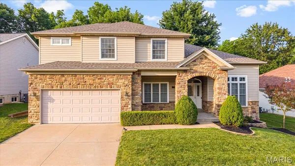 $375,000 | 5304 Dunn Ridge Court, Hazelwood, MO 63042