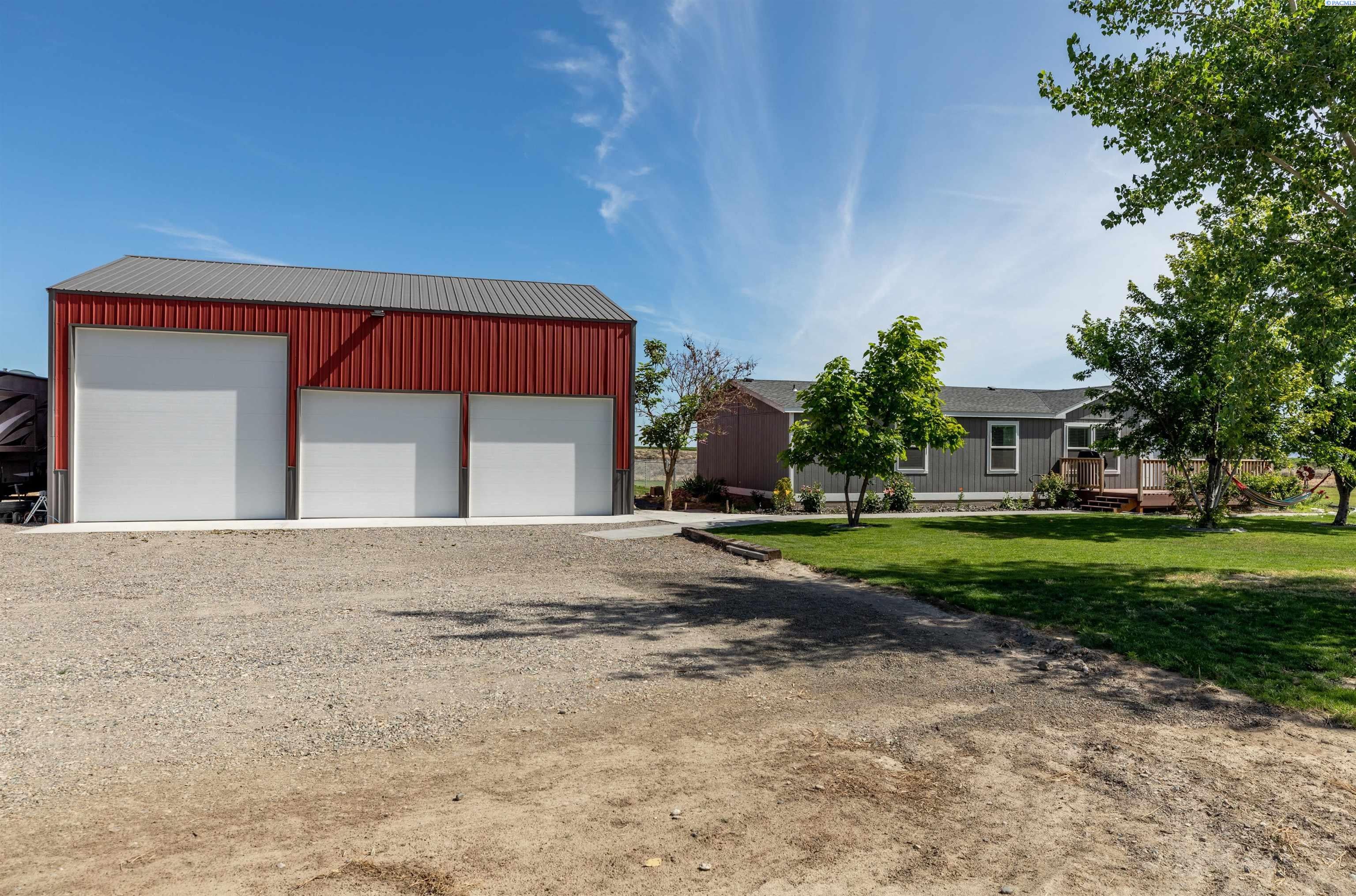23712 East Ruppert Road Benton City, WA 99320 - Photo 12 of 24 Gallery Image 12