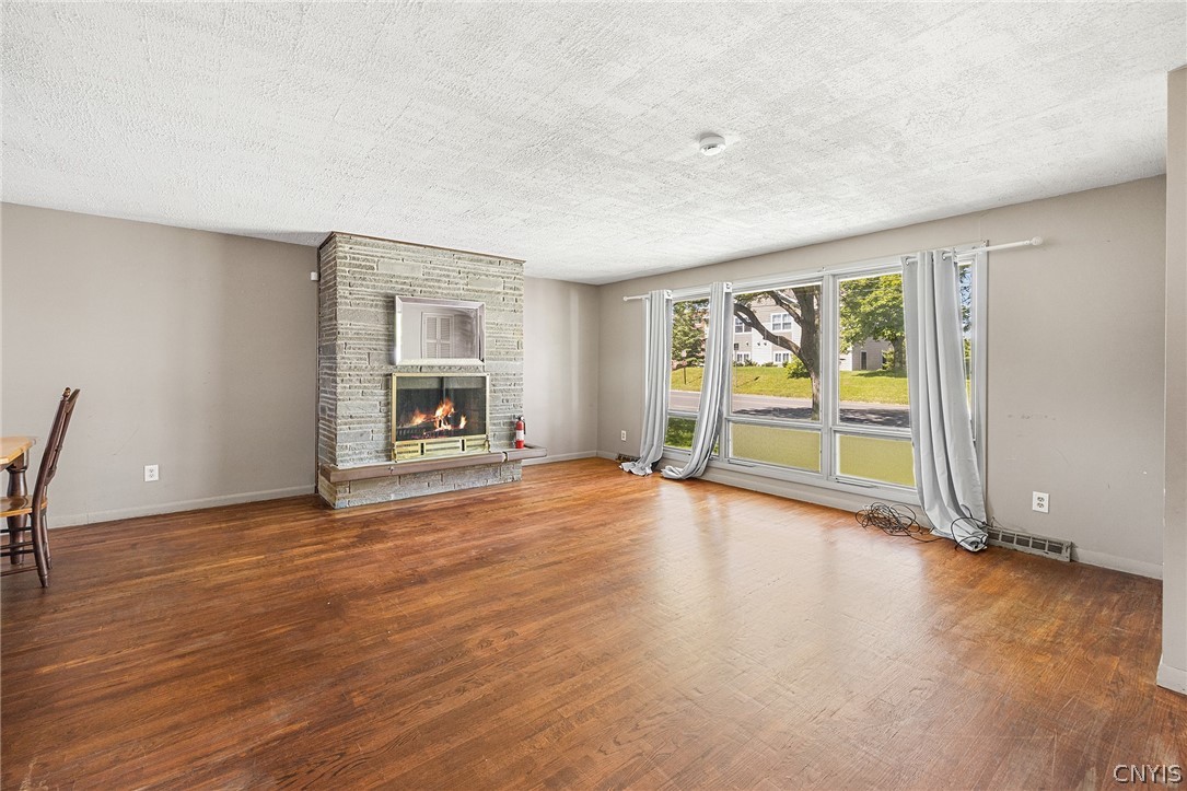 1500 Salt Springs Road Syracuse, NY 13214 - Photo 6 of 25