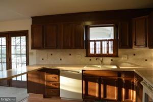 2243 North Colebrook Road Manheim, PA 17545 - Photo 10 of 23