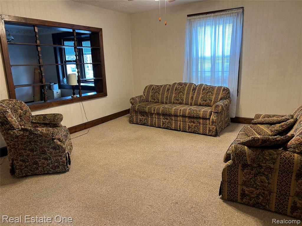 14212 Northline Road Southgate, MI 48195 - Photo 15 of 24