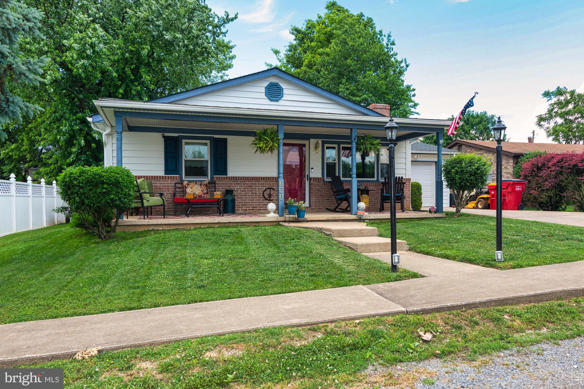 606 North Reymann Street Ranson, WV 25438 - Photo 2 of 22