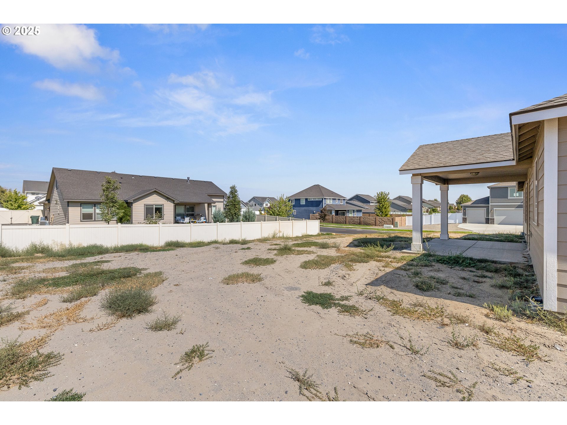 200 Tiber Street Boardman, OR 97818 - Photo 30 of 34 a house view with a outdoor space