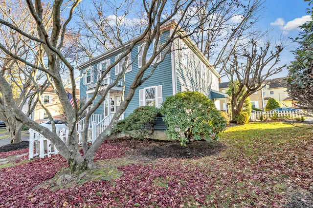 $329,900 | 317 Brewster Street, Bridgeport, CT 06605