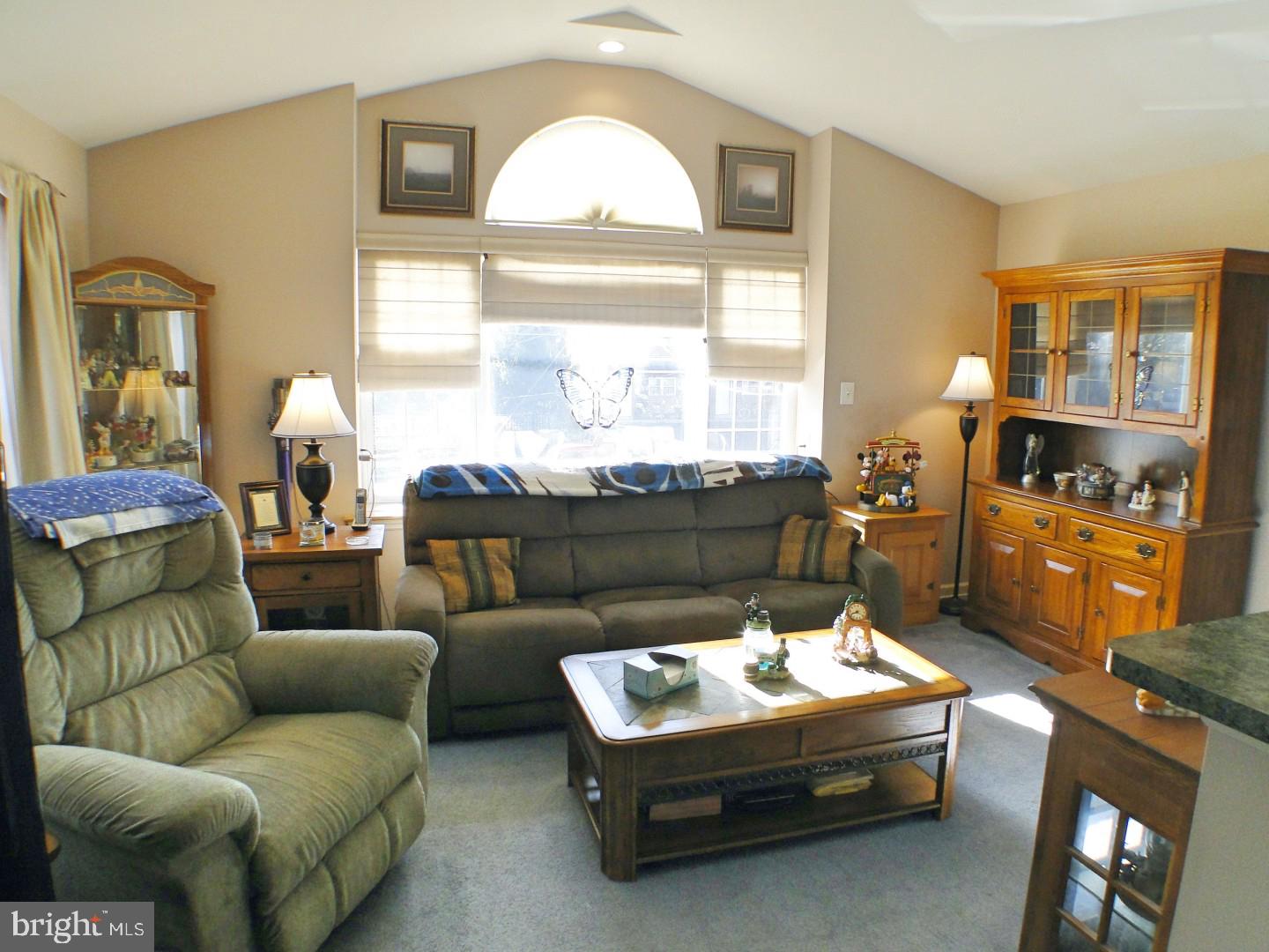 9322 State Rd. Philadelphia, PA 19114 - Photo 3 of 24