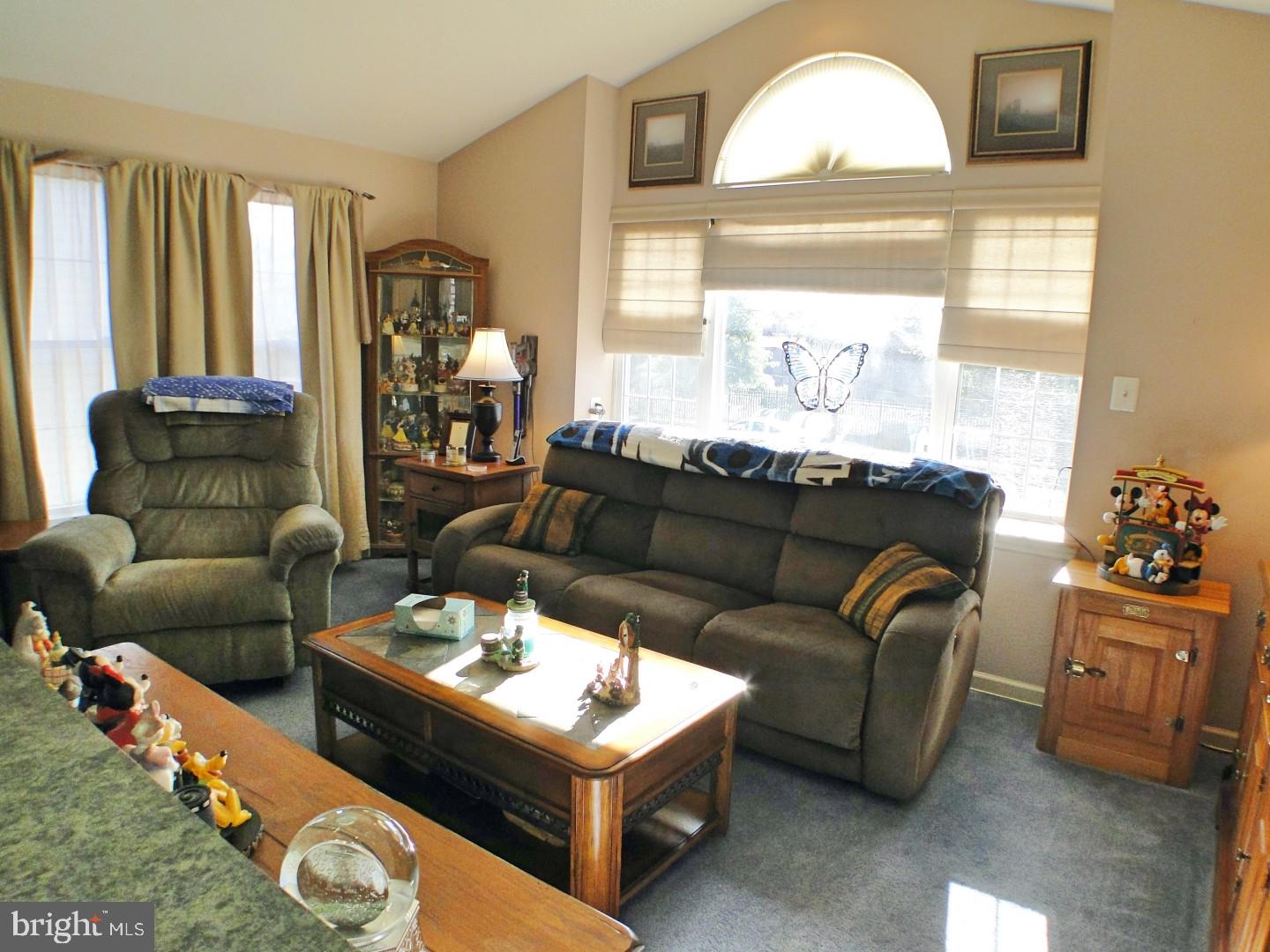 9322 State Rd. Philadelphia, PA 19114 - Photo 4 of 24