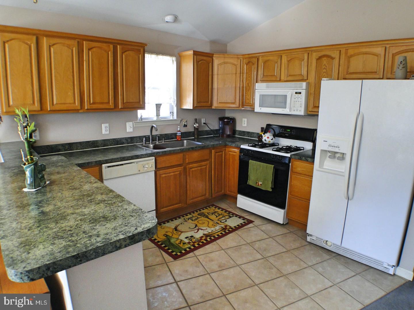 9322 State Rd. Philadelphia, PA 19114 - Photo 6 of 24