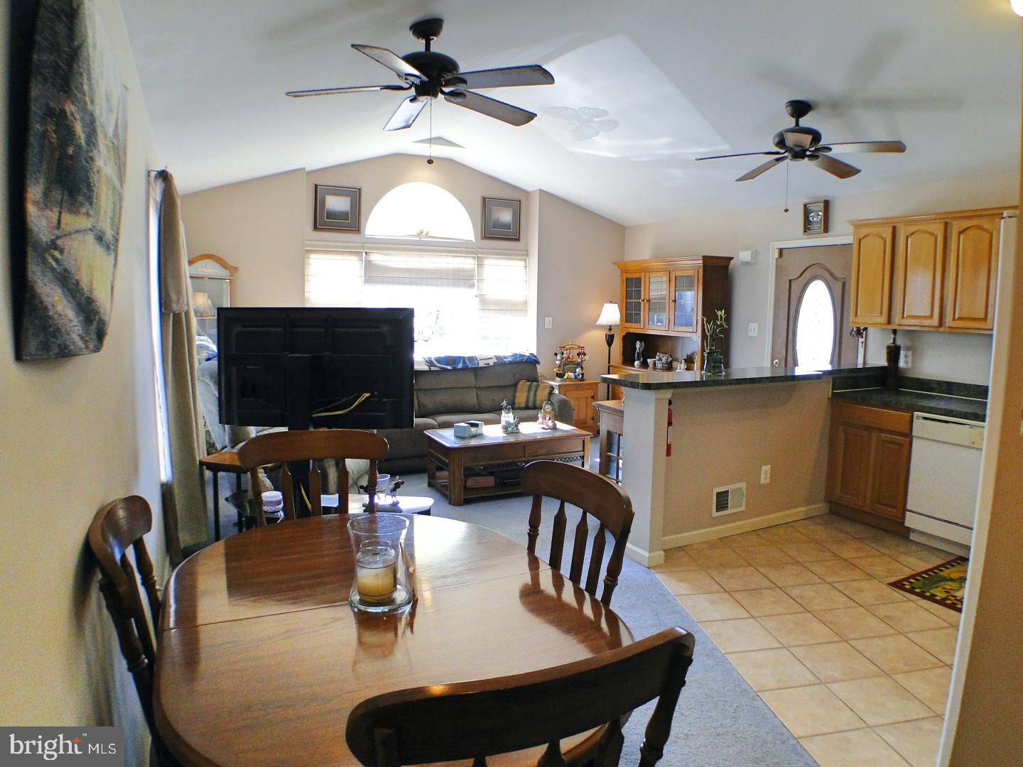 9322 State Rd. Philadelphia, PA 19114 - Photo 8 of 24