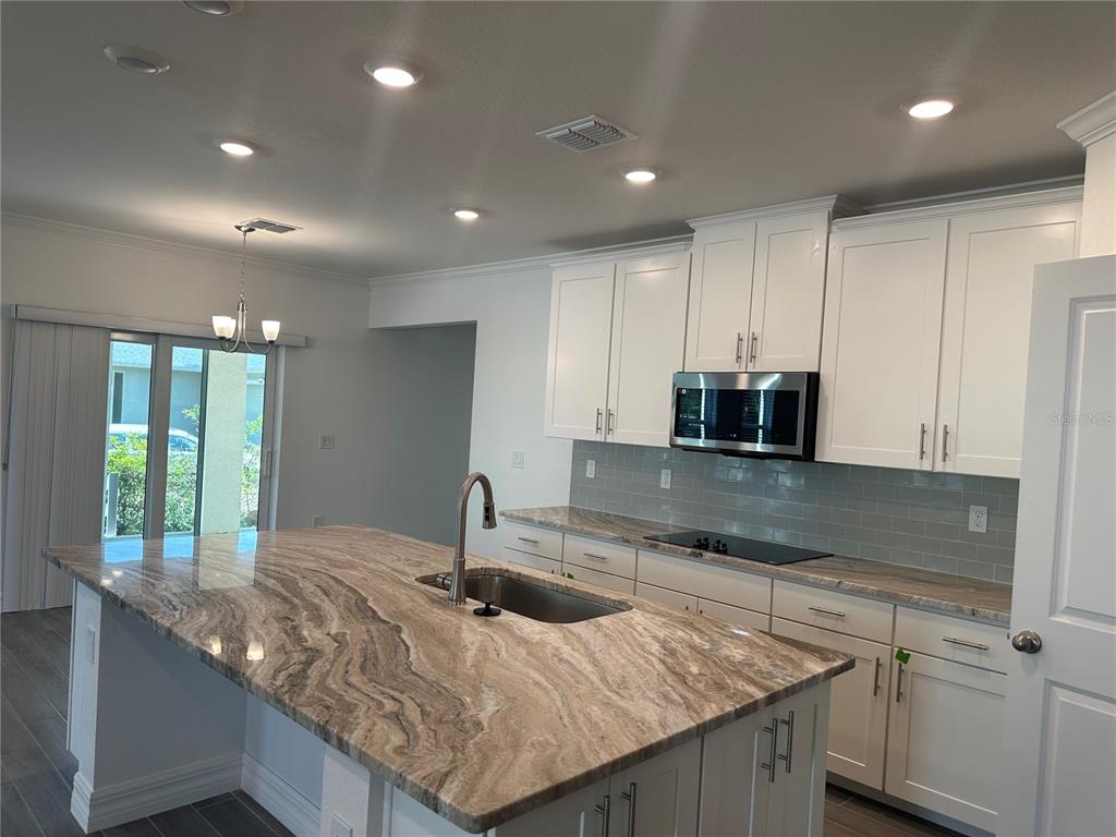 246 Burney Road Osprey, FL 34229 - Photo 13 of 46