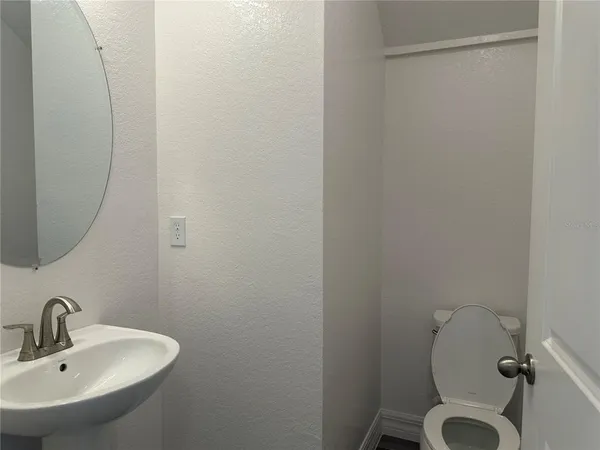 $4,500 | 246 Burney Road, Osprey, FL 34229