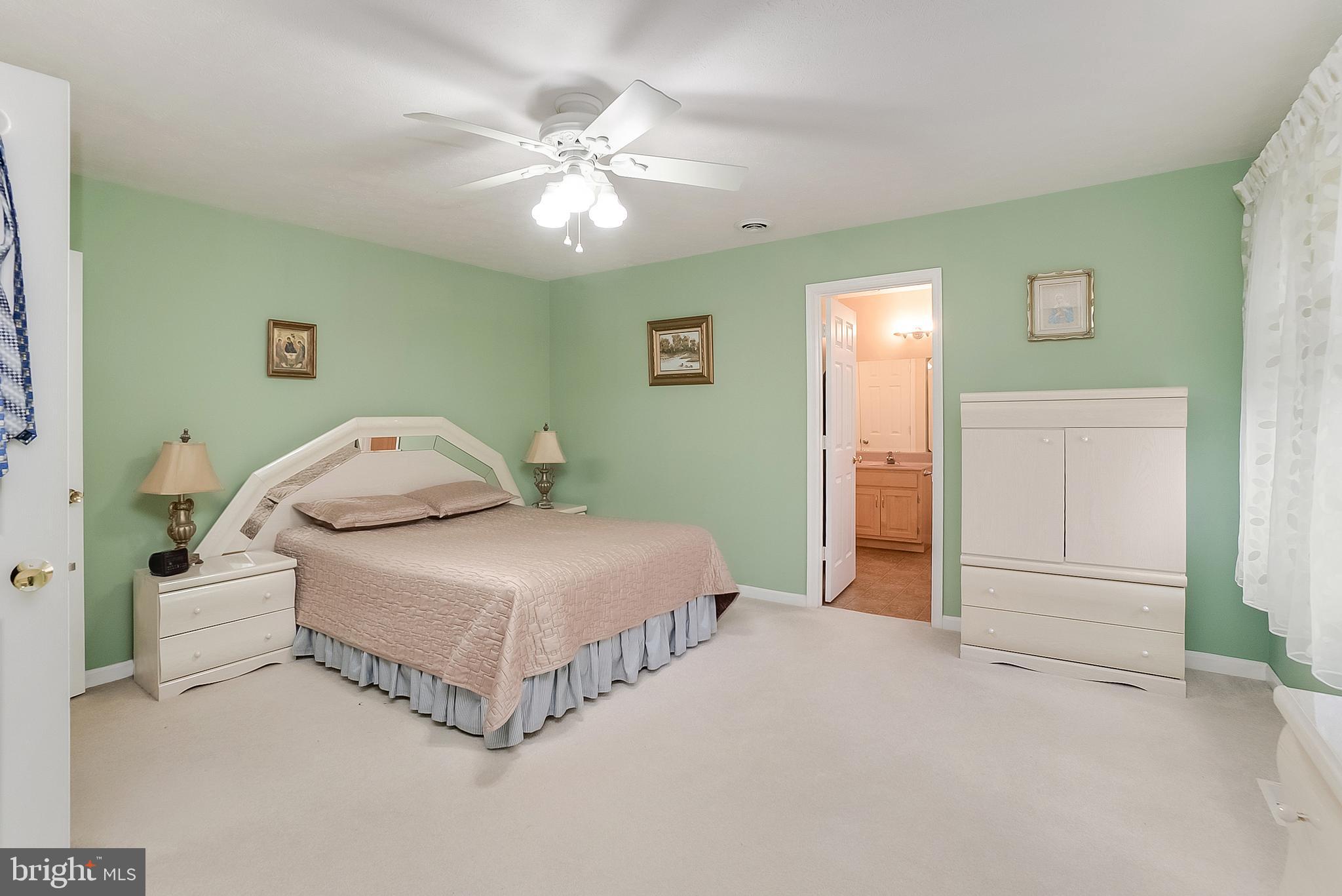 10020 South Faulkner Road Faulkner, MD 20632 - Photo 23 of 28 Owners Bedroom