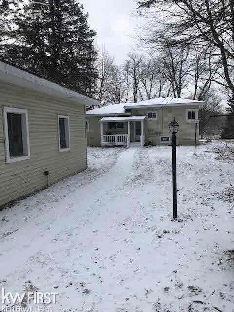 3237 West Drahner Road Oxford, MI 48371 - Photo 23 of 24 21395628-22.JPG
