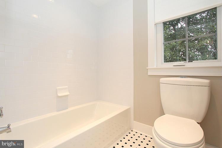 730 Dill Road Severna Park, MD 21146 - Photo 22 of 30 Bath