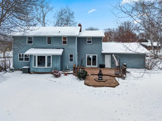$423,000 | 3258 Peterson Road, Green Bay, WI 54311