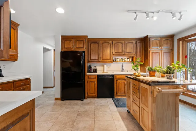 $423,000 | 3258 Peterson Road, Green Bay, WI 54311