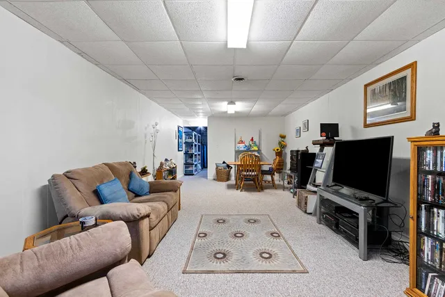 $423,000 | 3258 Peterson Road, Green Bay, WI 54311