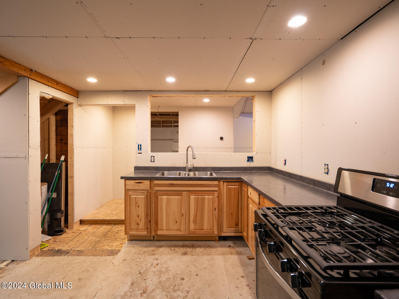 96 Varville Road Petersburgh, NY 12138 - Photo 12 of 23 DSC01901