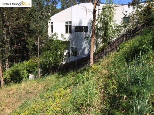 $199,000 | 164 Sheridan Road, Oakland, CA 94618