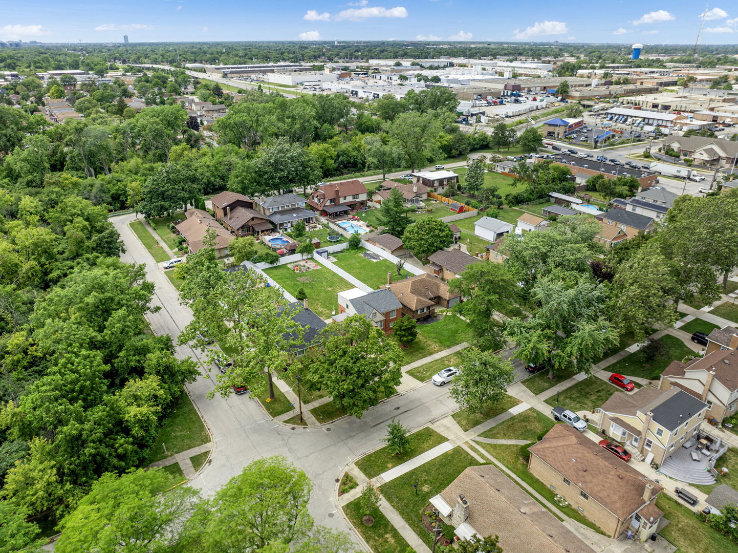 2256 18th Avenue North Riverside, IL 60546 - Photo 30 of 33 an aerial view of multiple house
