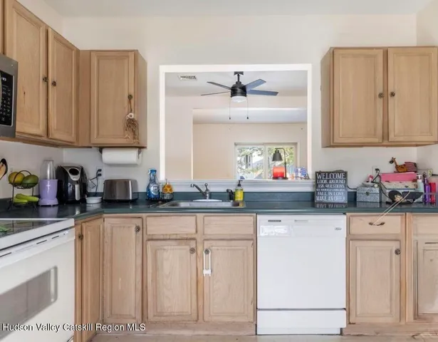 $350,000 | 15 Troy Lane, Highland, NY 12528