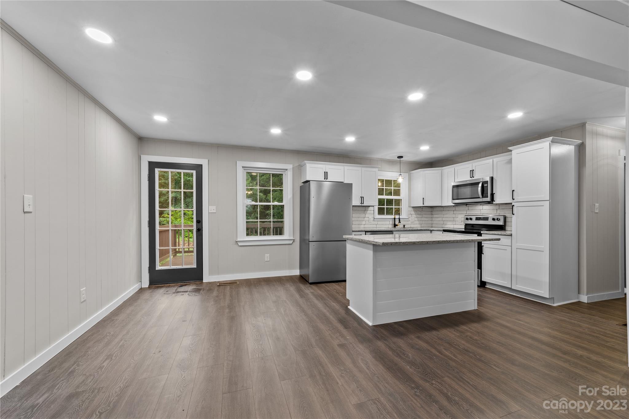 1809 Feature Road Lancaster, SC 29720 - Photo 9 of 32