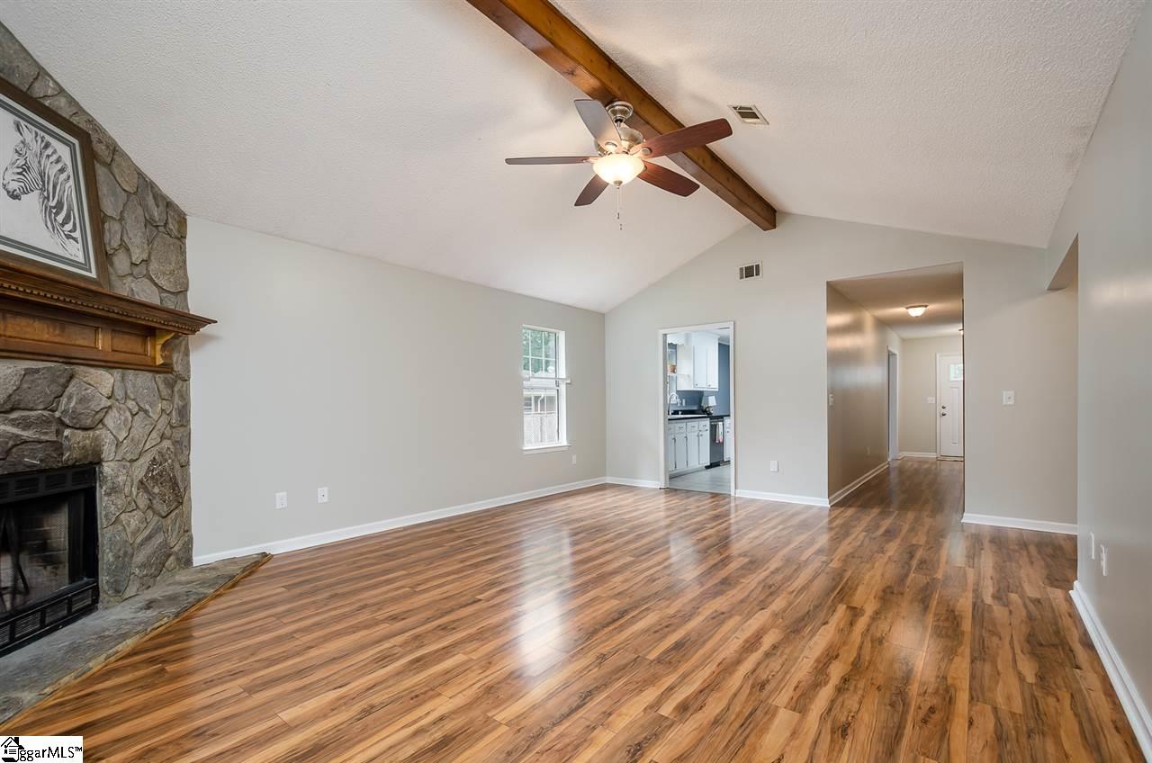 136 B Duncan Chapel Road Greenville, SC 29617 - Photo 11 of 27 Gallery Image 11