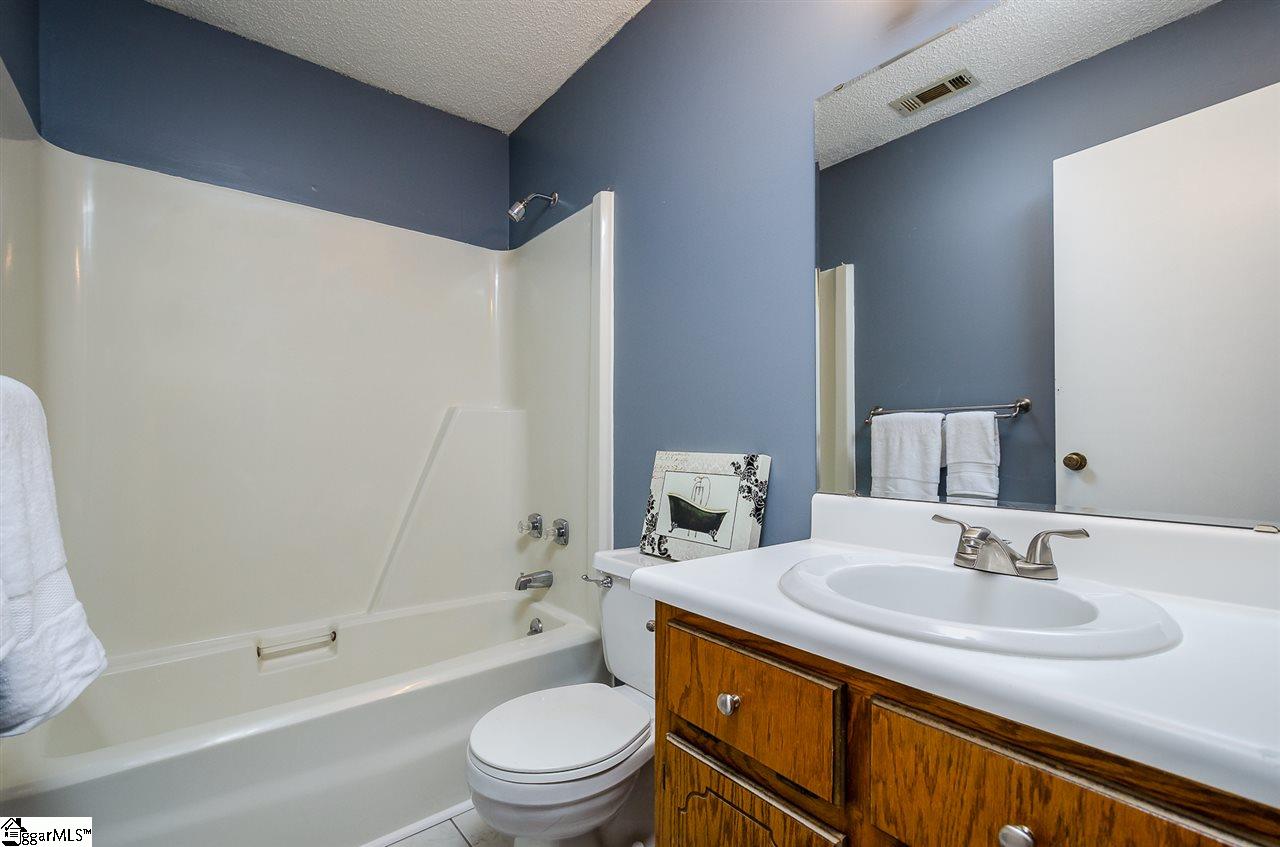 136 B Duncan Chapel Road Greenville, SC 29617 - Photo 18 of 27 Gallery Image 18