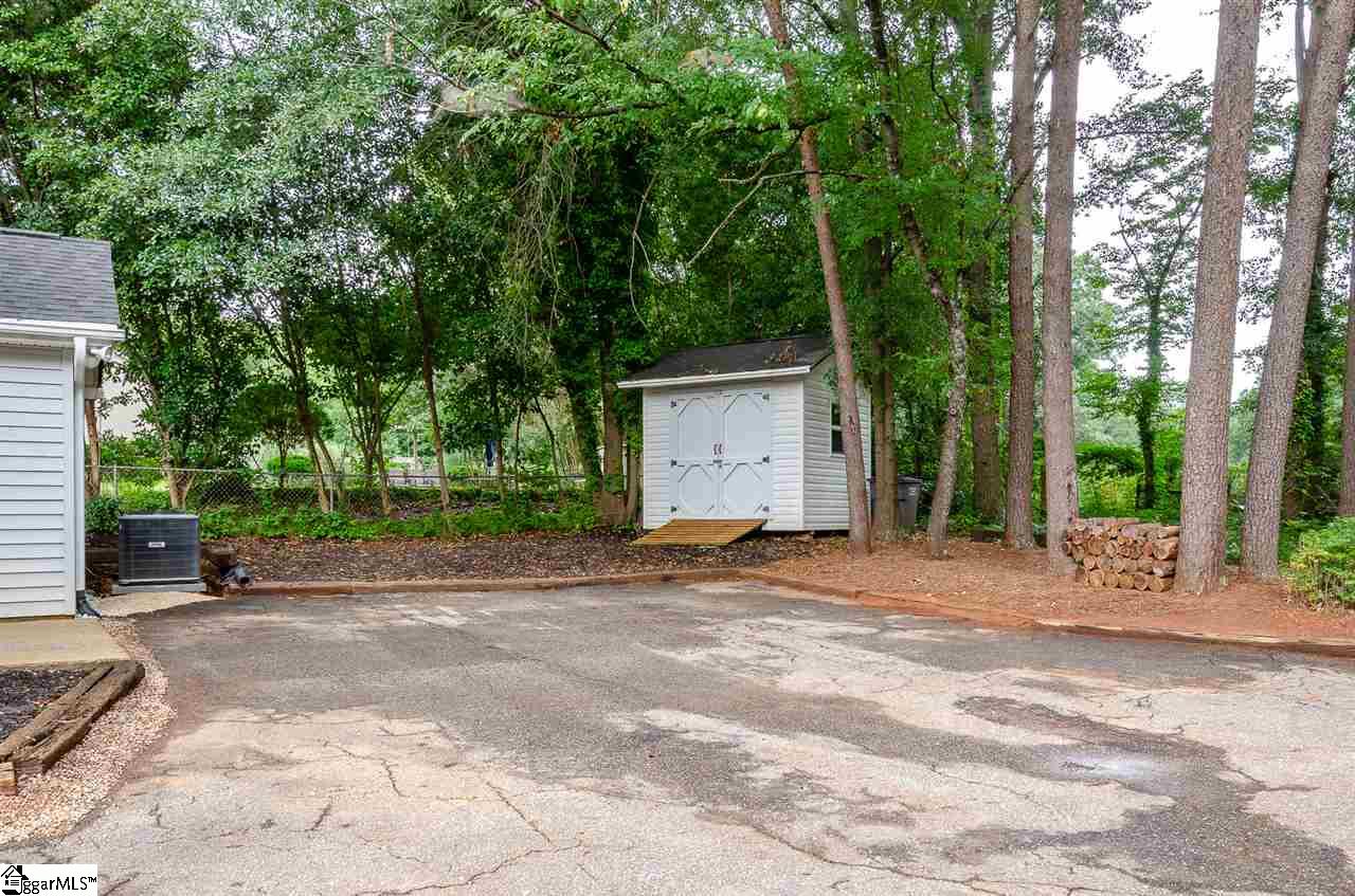 136 B Duncan Chapel Road Greenville, SC 29617 - Photo 25 of 27 Gallery Image 25