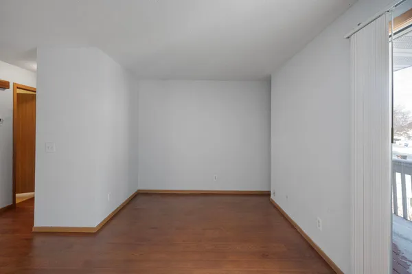 $171,000 | 6248 Magda Drive, Unit D, Maple Grove, MN 55369