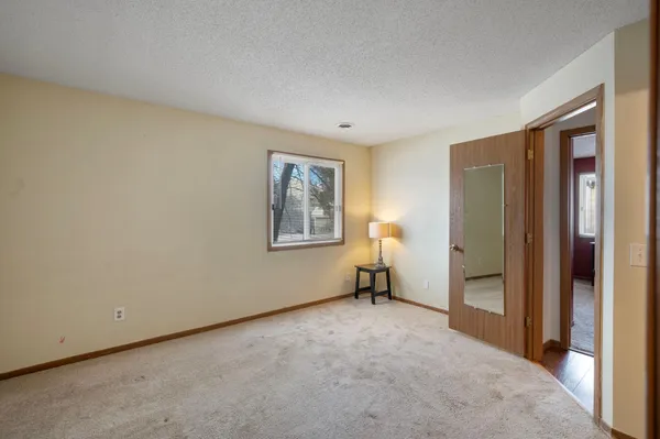 $171,000 | 6248 Magda Drive, Unit D, Maple Grove, MN 55369