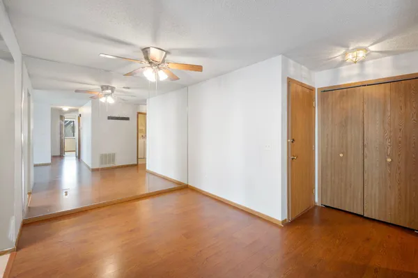 $171,000 | 6248 Magda Drive, Unit D, Maple Grove, MN 55369