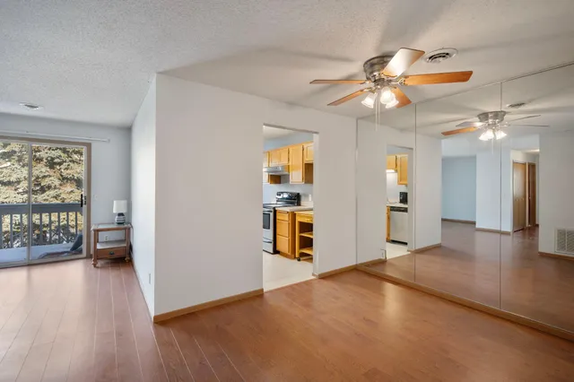 $171,000 | 6248 Magda Drive, Unit D, Maple Grove, MN 55369