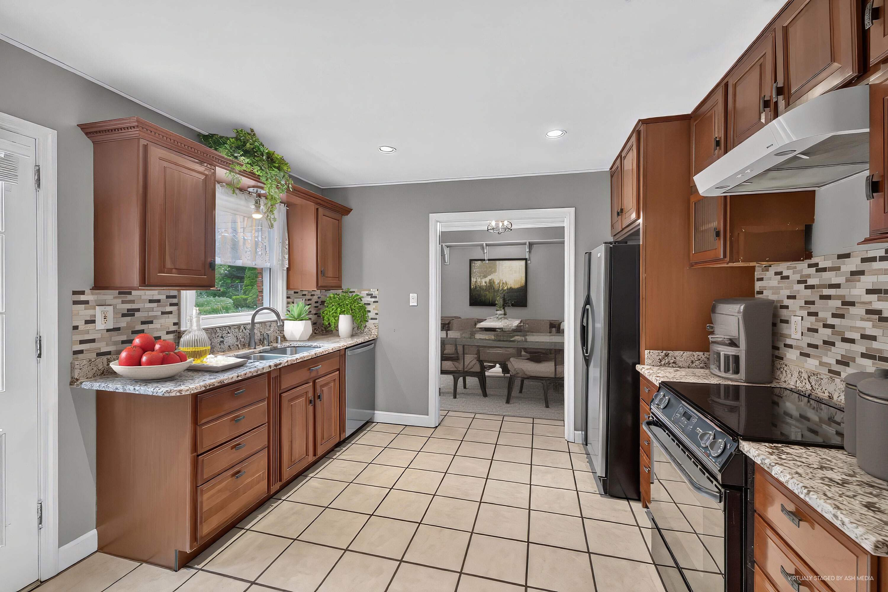 1009 Castleton Way Lexington, KY 40517 - Photo 24 of 57 126