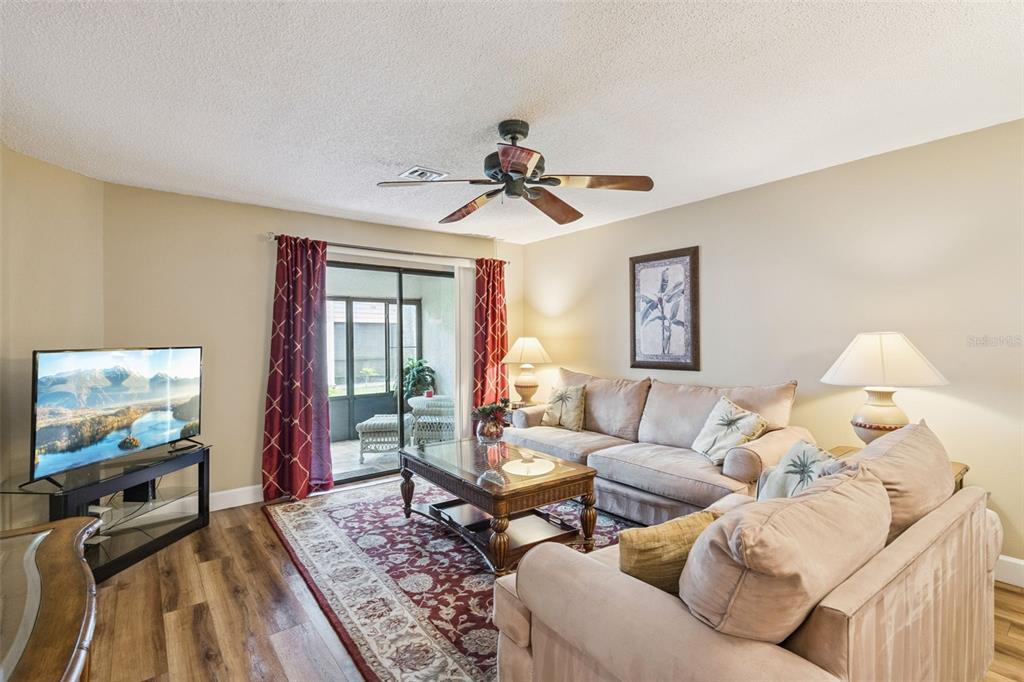 6210 Raintree Drive, Unit L4 Orlando, FL 32822 - Photo 4 of 35