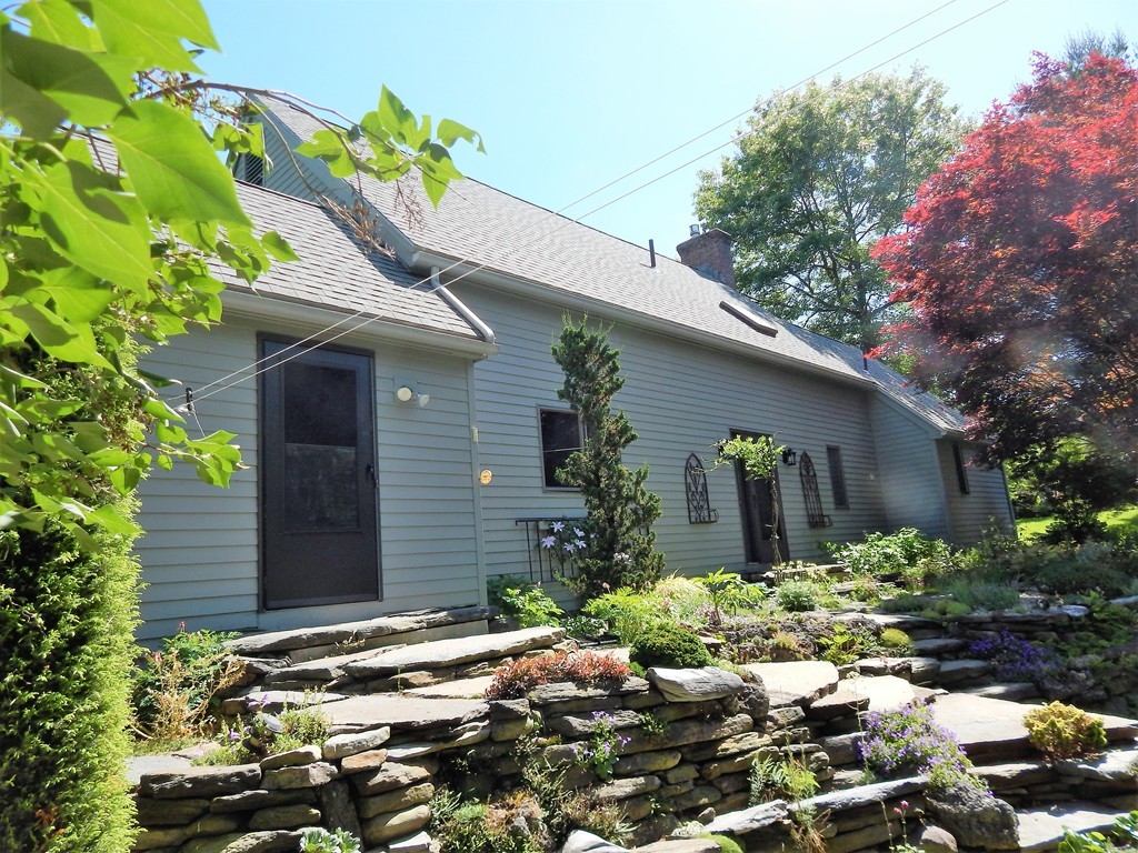 92 West Parsons Road Conway, MA 01341 - Photo 1 of 29 Gallery Image 1