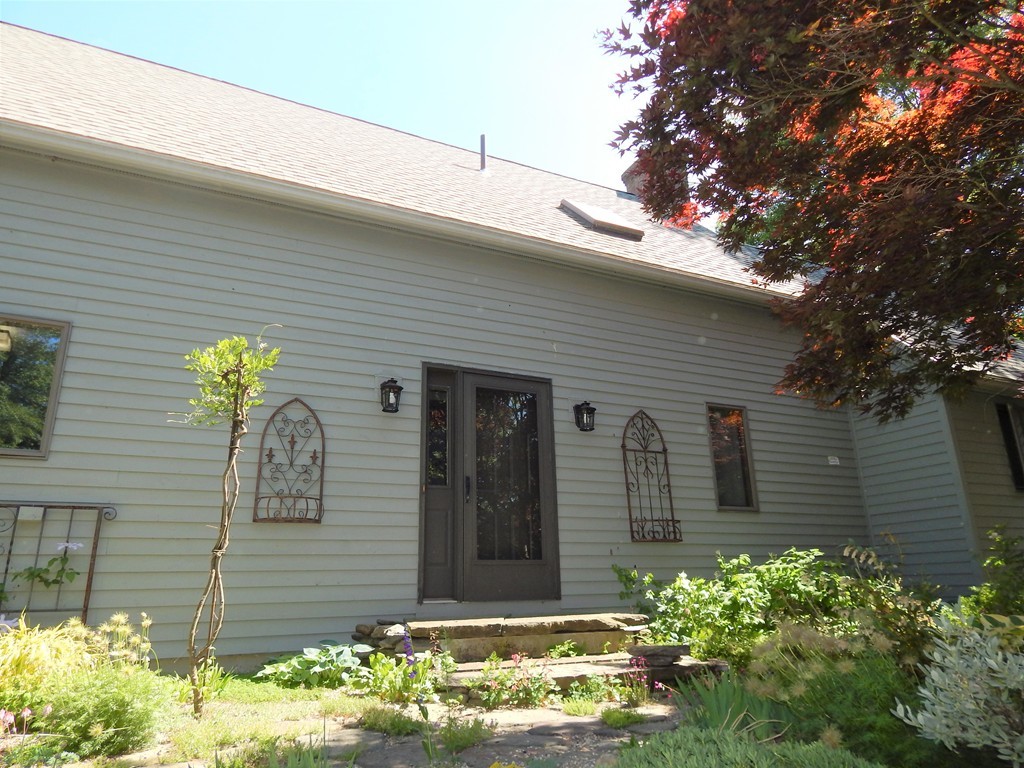 92 West Parsons Road Conway, MA 01341 - Photo 2 of 29 Gallery Image 2