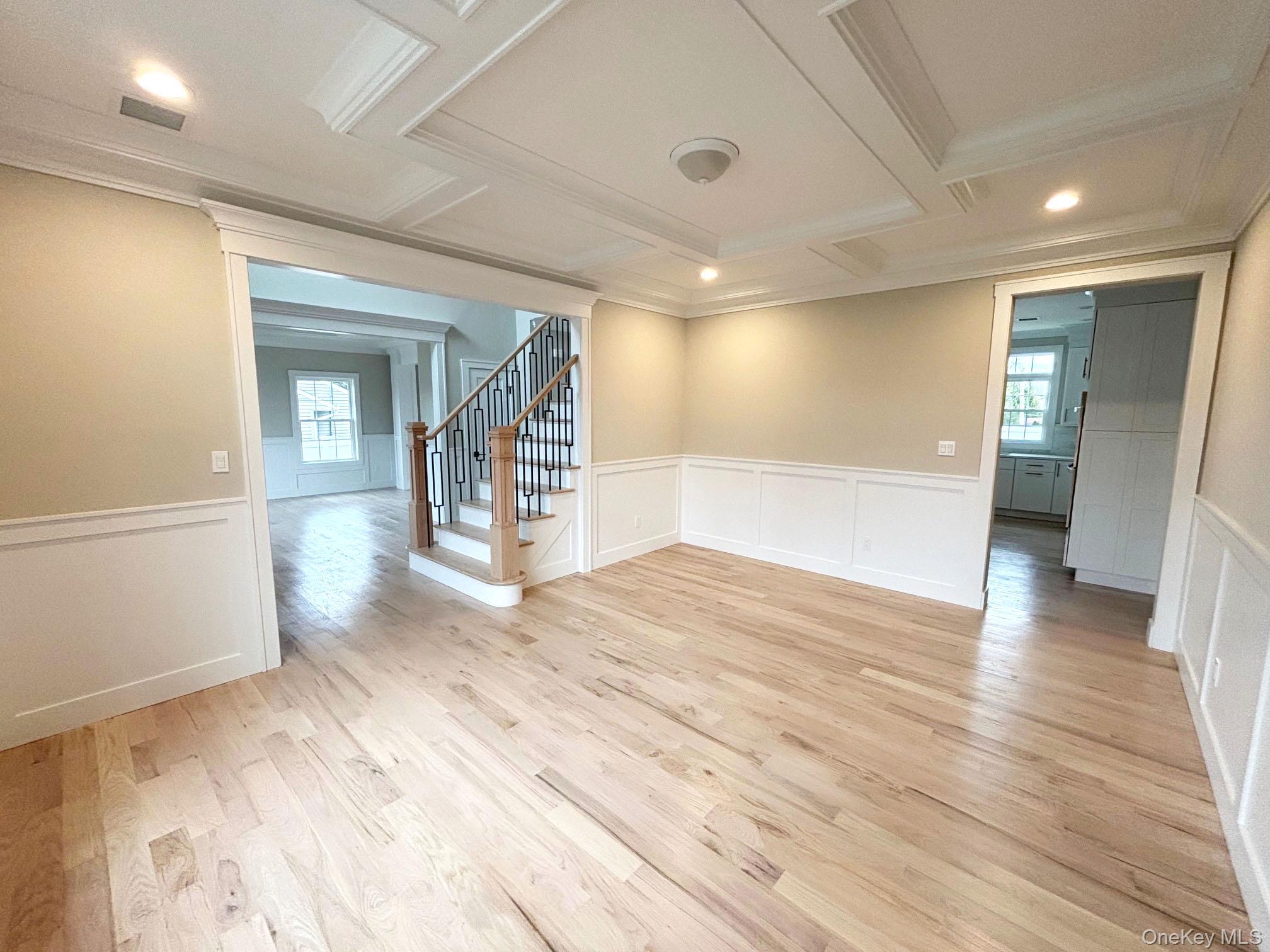 1750 Henry Road Merrick, NY 11566 - Photo 6 of 14