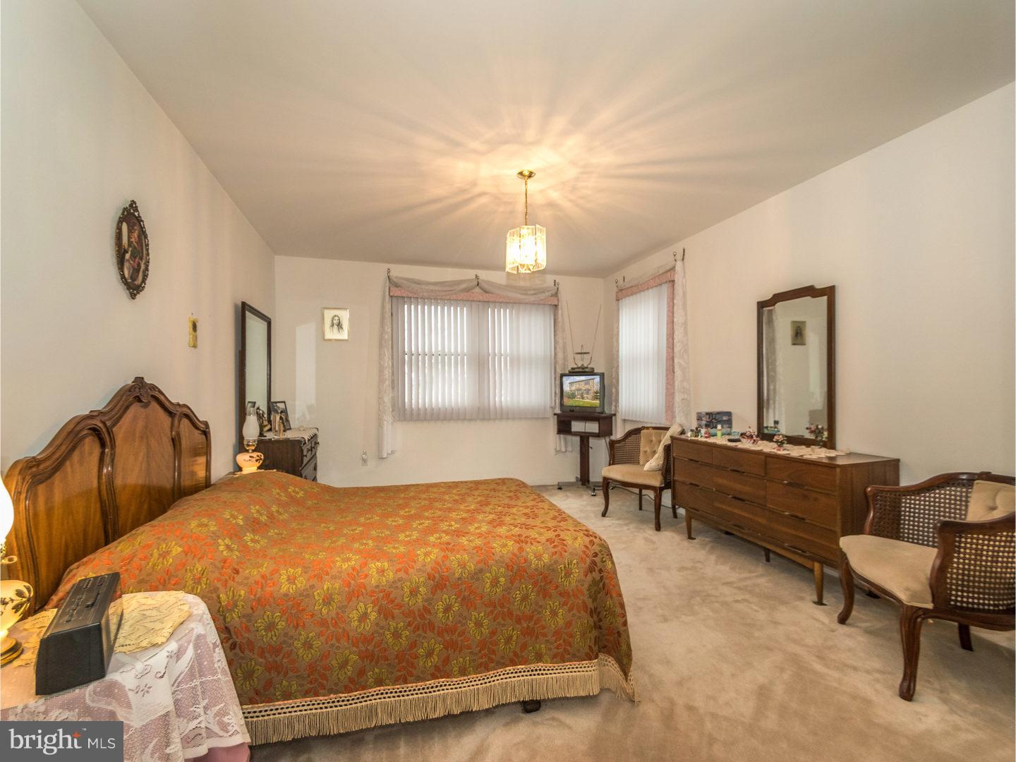 9818 Glenhope Road, Unit B Philadelphia, PA 19115 - Photo 14 of 25 Bedroom 2