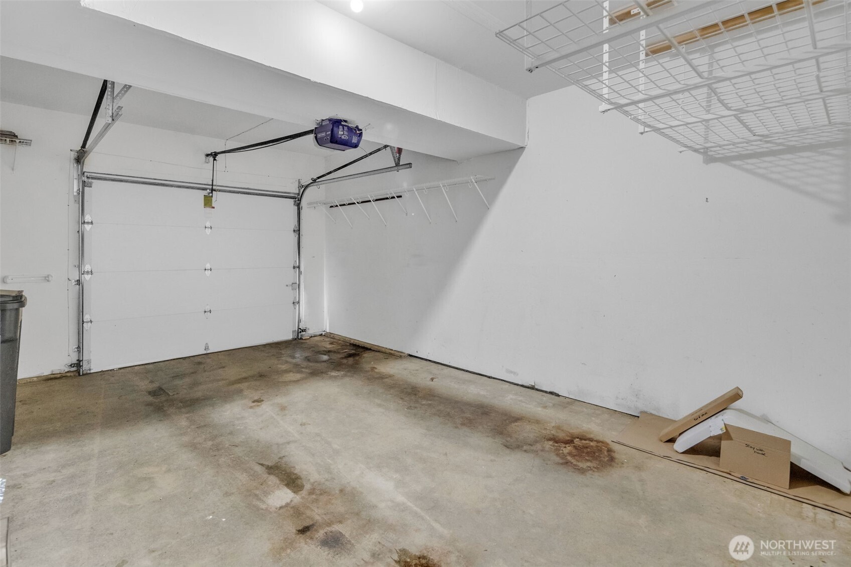 4212 221st Place Southeast, Unit 1561 Issaquah, WA 98029 - Photo 32 of 35 a view of a garage