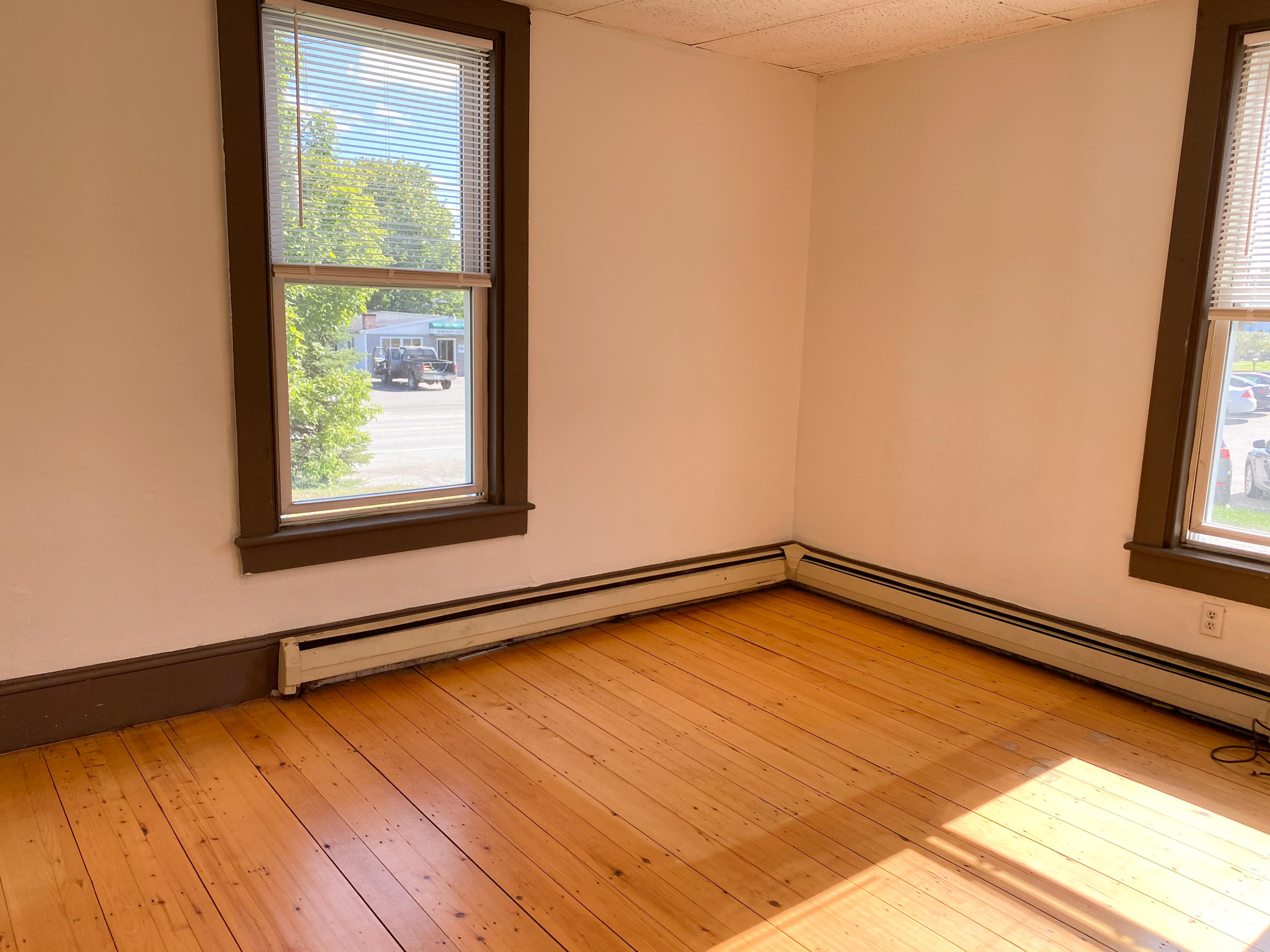 606-608 Main Road North Hampden, ME 04444 - Photo 9 of 62 606 Apartment 2